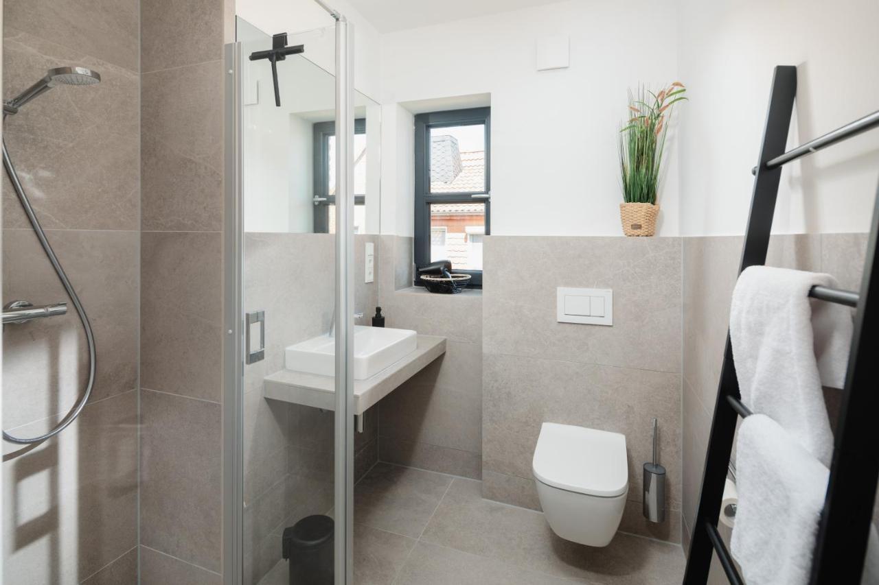 Apartment Kuesten West Seitliche Wasserlage, 1 Balkon, 90qm